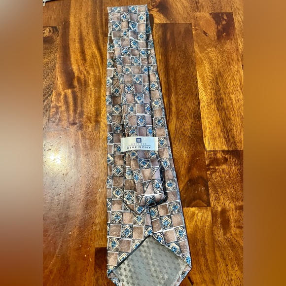 GIVENCHY MONSIEUR MENS TIE - Picture 4 of 4